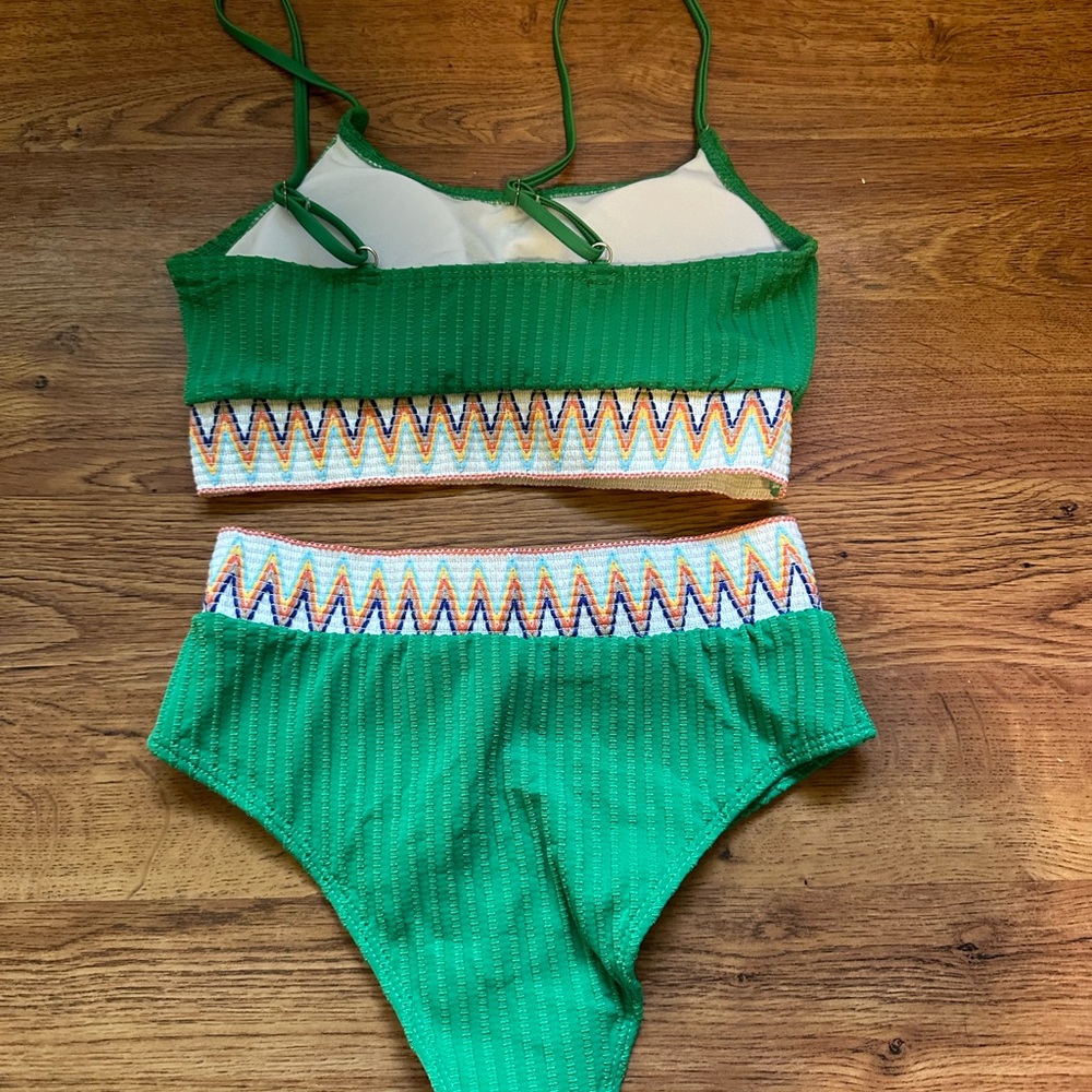 Green Ribbed Bikini Set - Picture 2 of 5